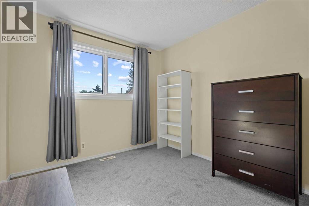 Photo 24 of 103 Thorson Place, Okotoks AB
