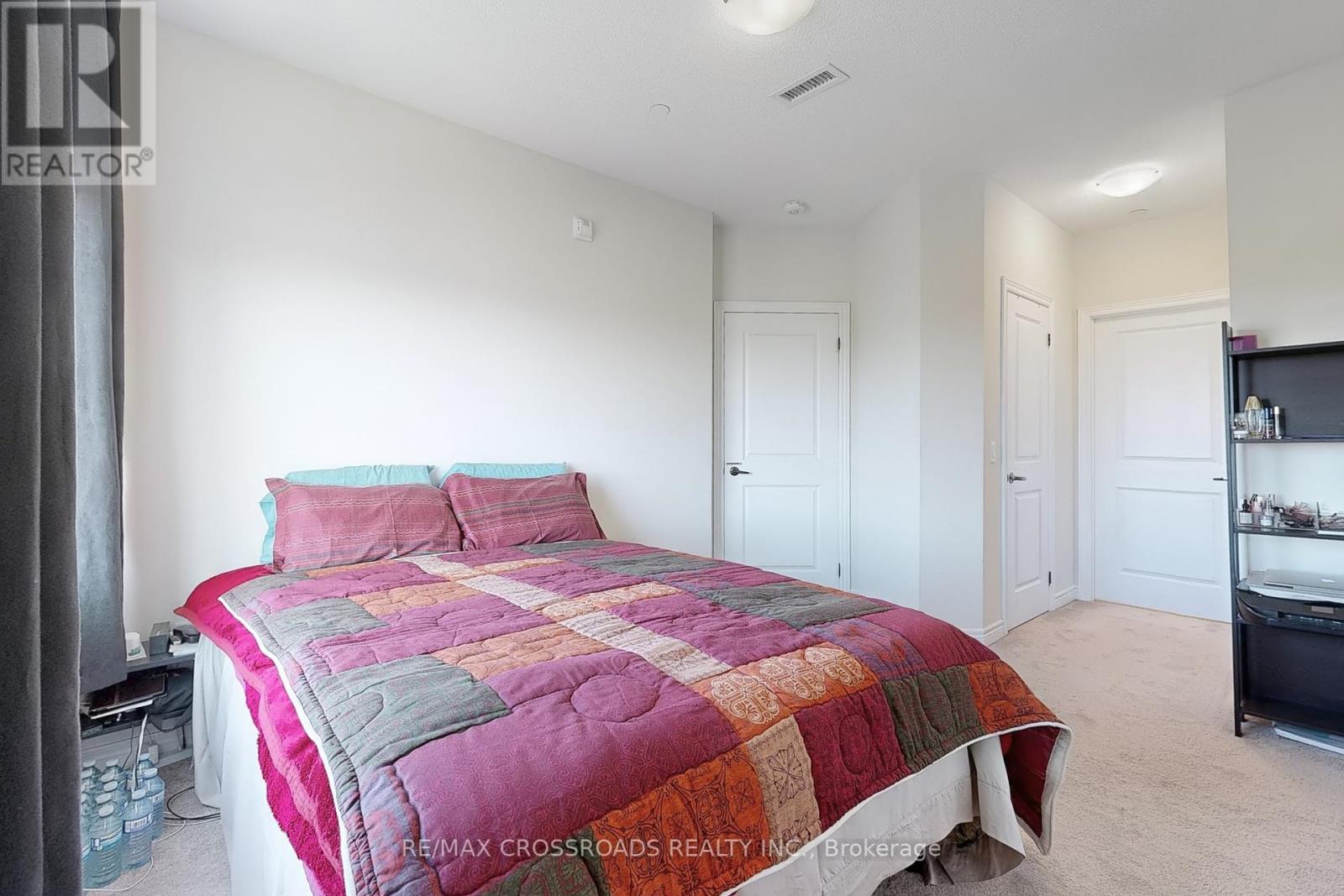 Photo 24 of 601 39 New Delhi Drive E, Markham ON