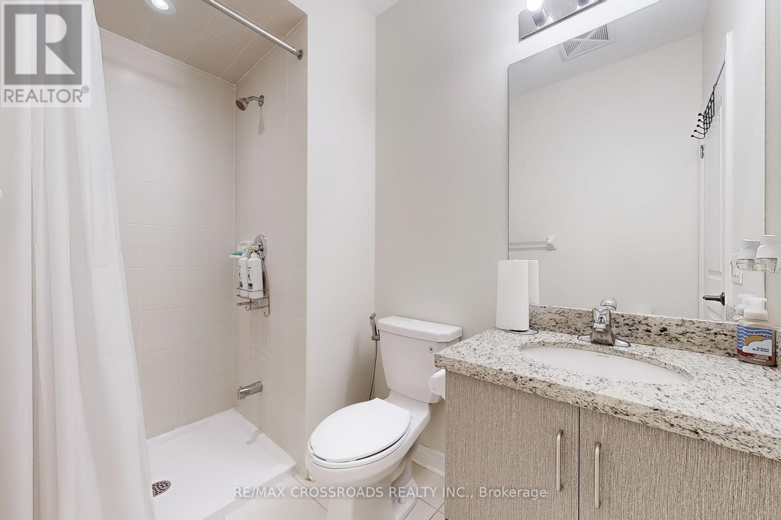 Photo 32 of 601 39 New Delhi Drive E, Markham ON