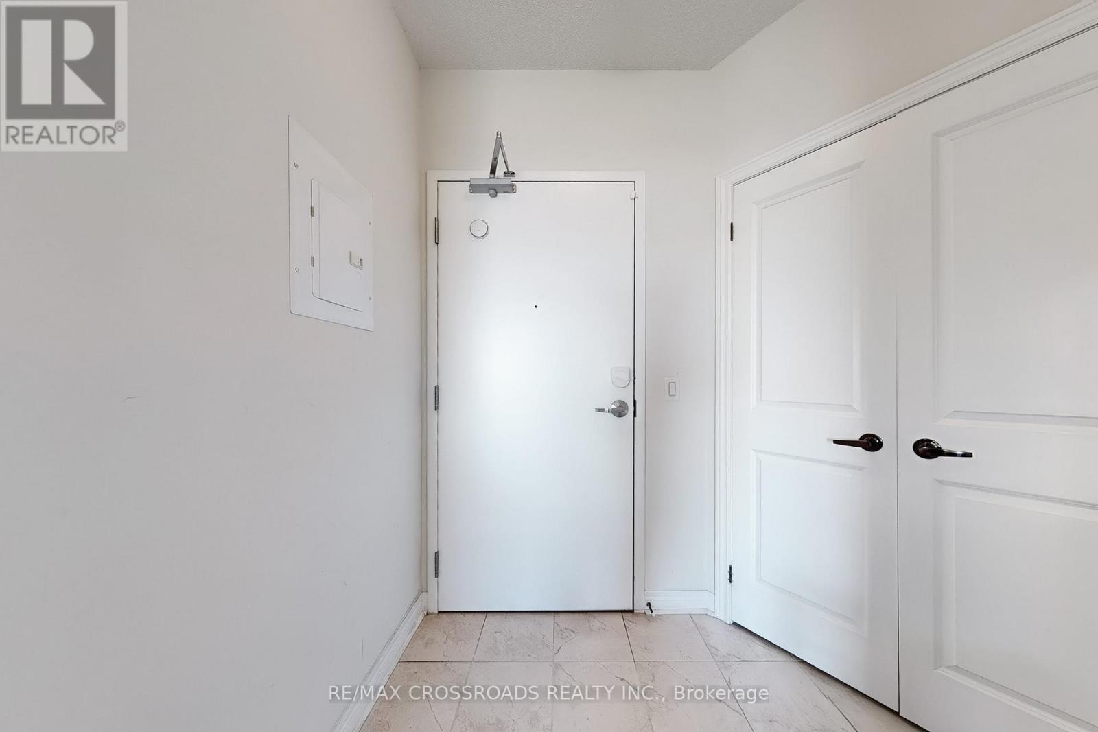 Photo 35 of 601 39 New Delhi Drive E, Markham ON