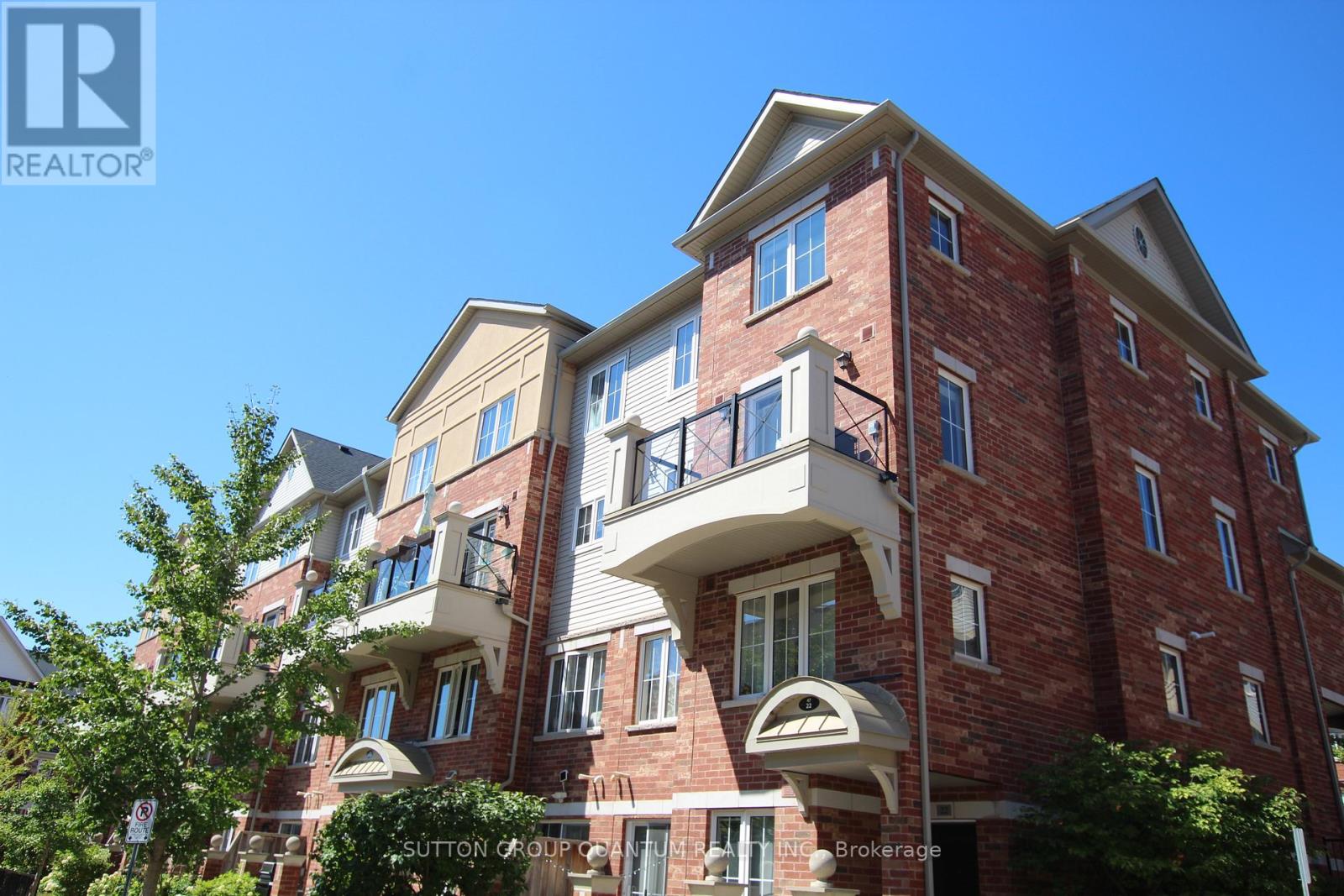 Photo 22 of 21 47 Hays Boulevard, Oakville ON