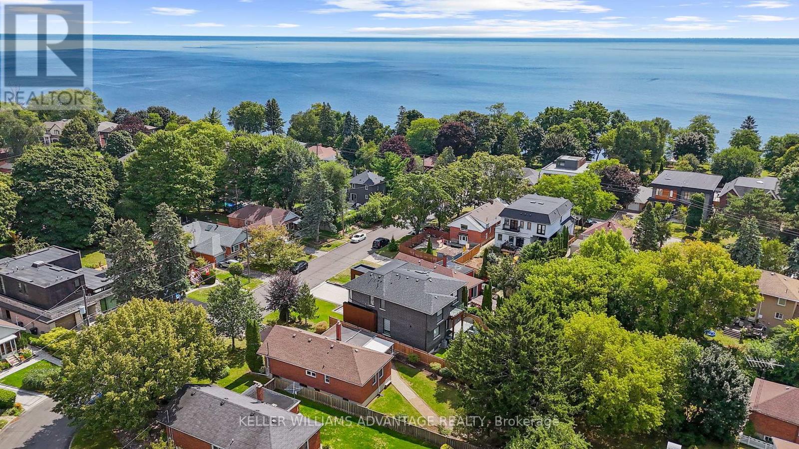 Photo 32 of 6 Birchlawn Avenue, Toronto ON