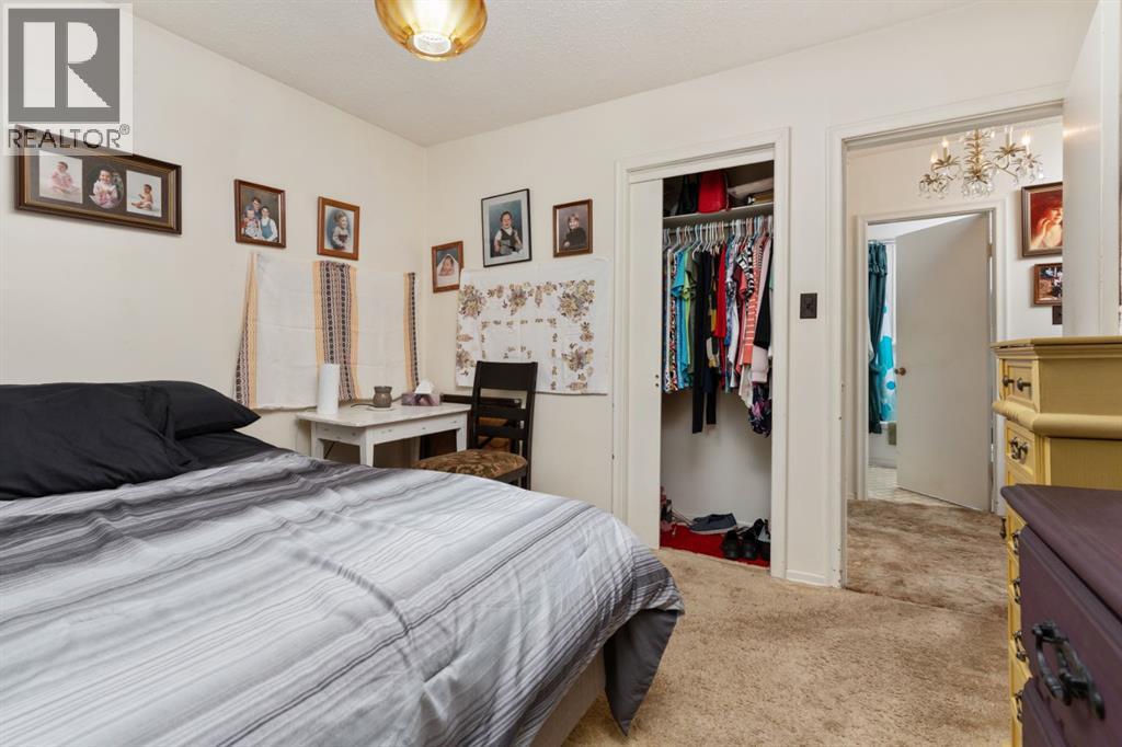 Photo 13 of 5229 49 Street, Camrose AB