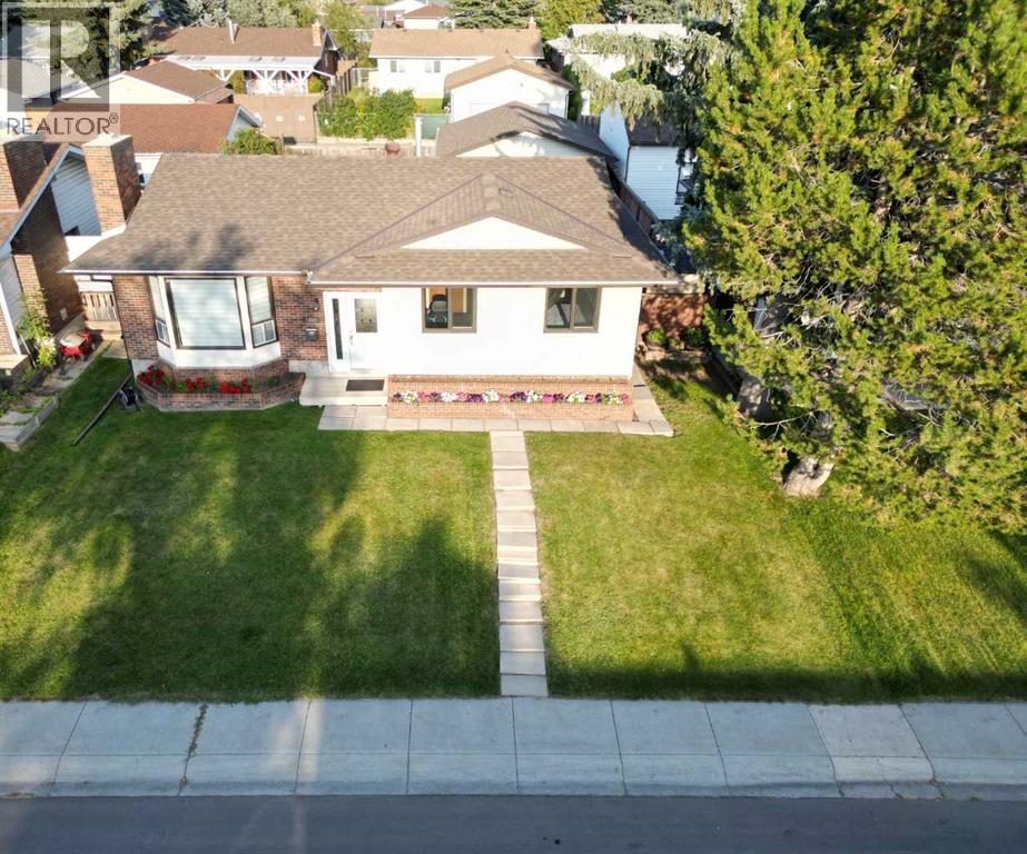 Single Family House Bungalow for Sale in   Street NE Pineridge Calgary 