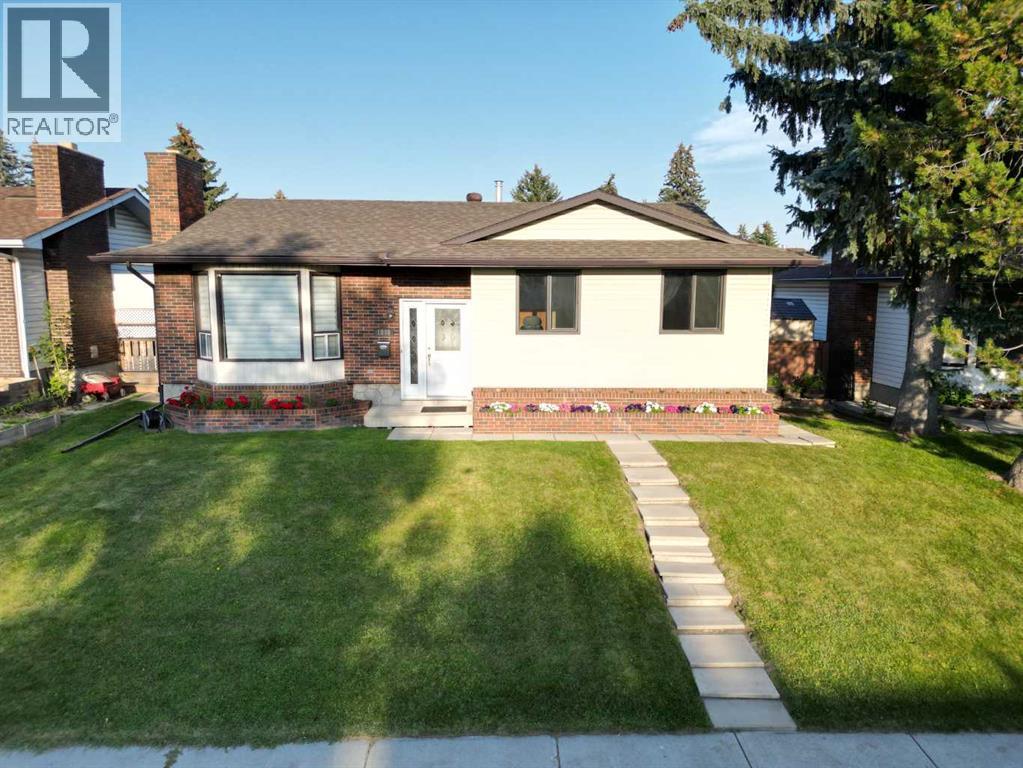 Single Family House Bungalow for Sale in   Street NE Pineridge Calgary 