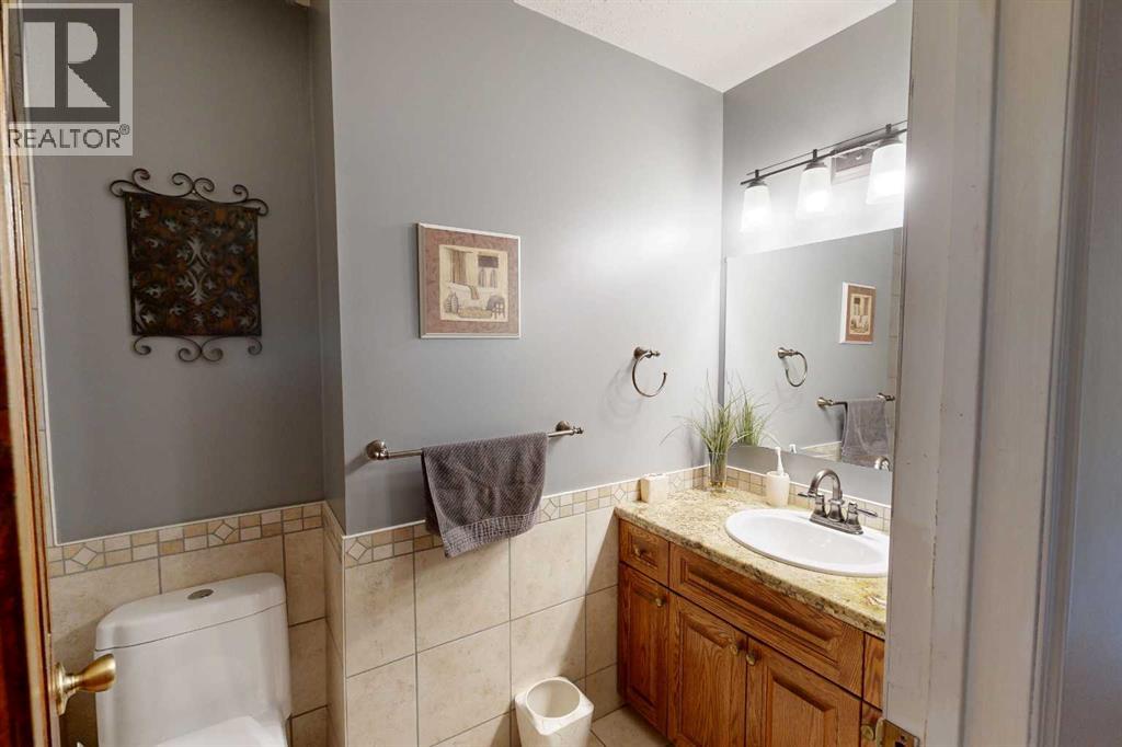 Single Family House Bungalow for Sale in   Street NE Pineridge Calgary 