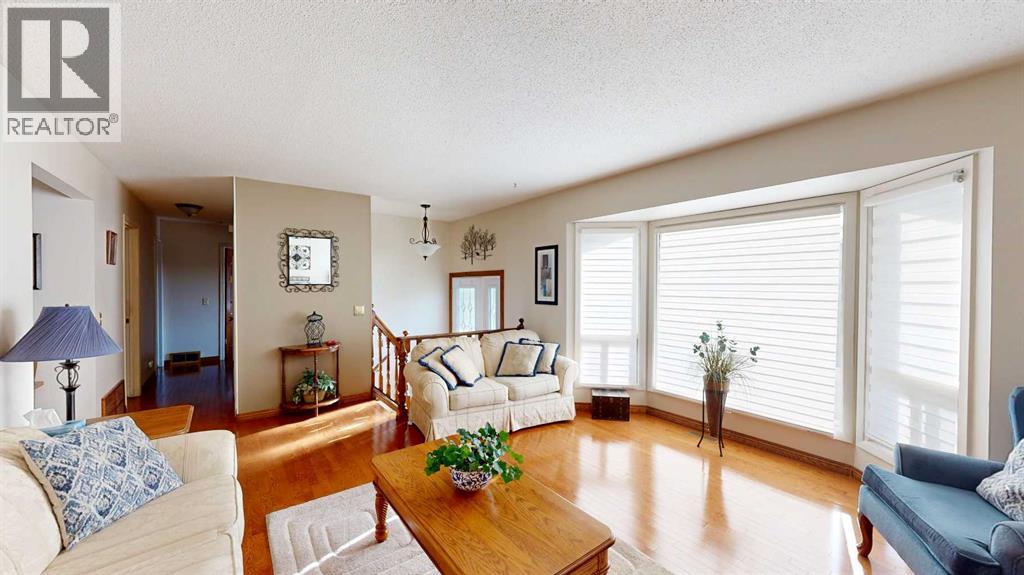 Single Family House Bungalow for Sale in   Street NE Pineridge Calgary 