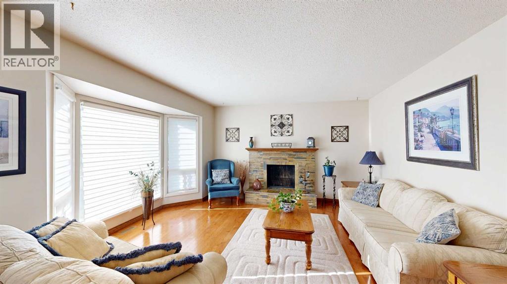 Single Family House Bungalow for Sale in   Street NE Pineridge Calgary 