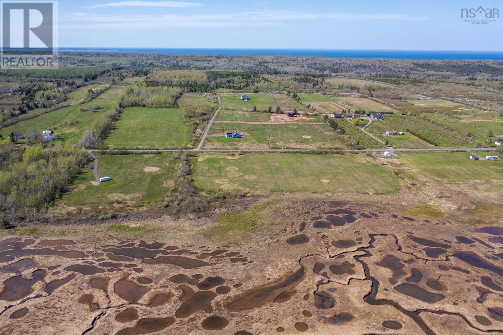 Property 14 of 22 of Malagash Road