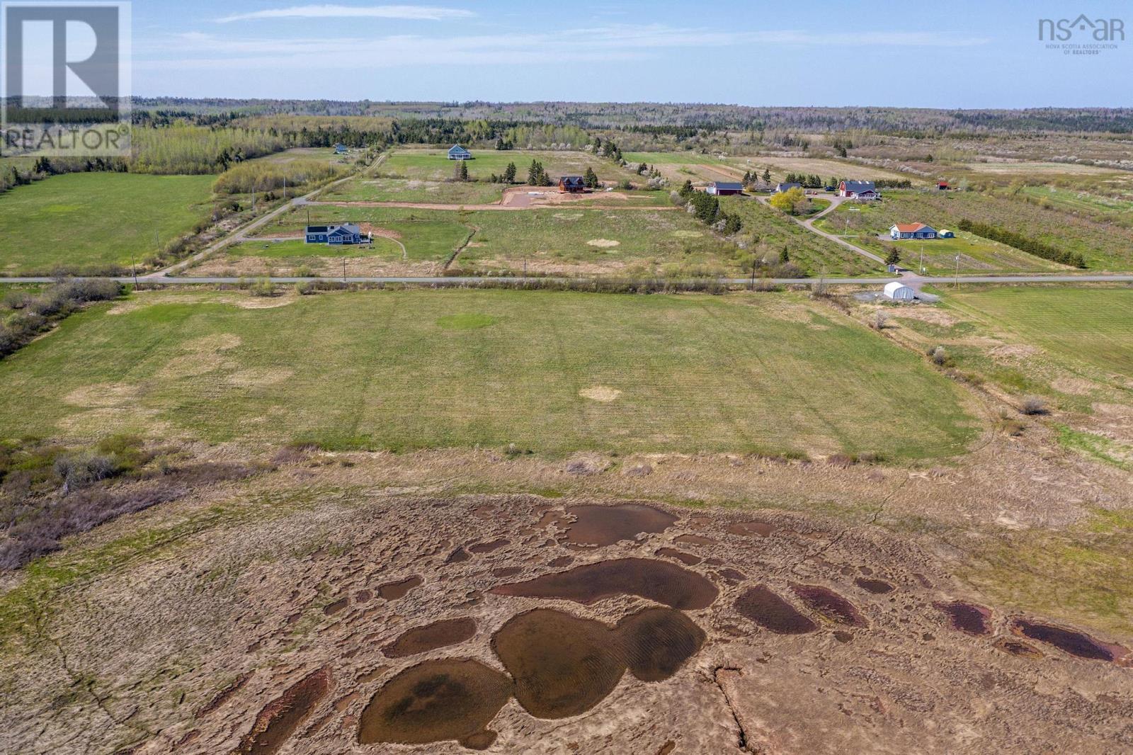 Property 16 of 22 of Malagash Road