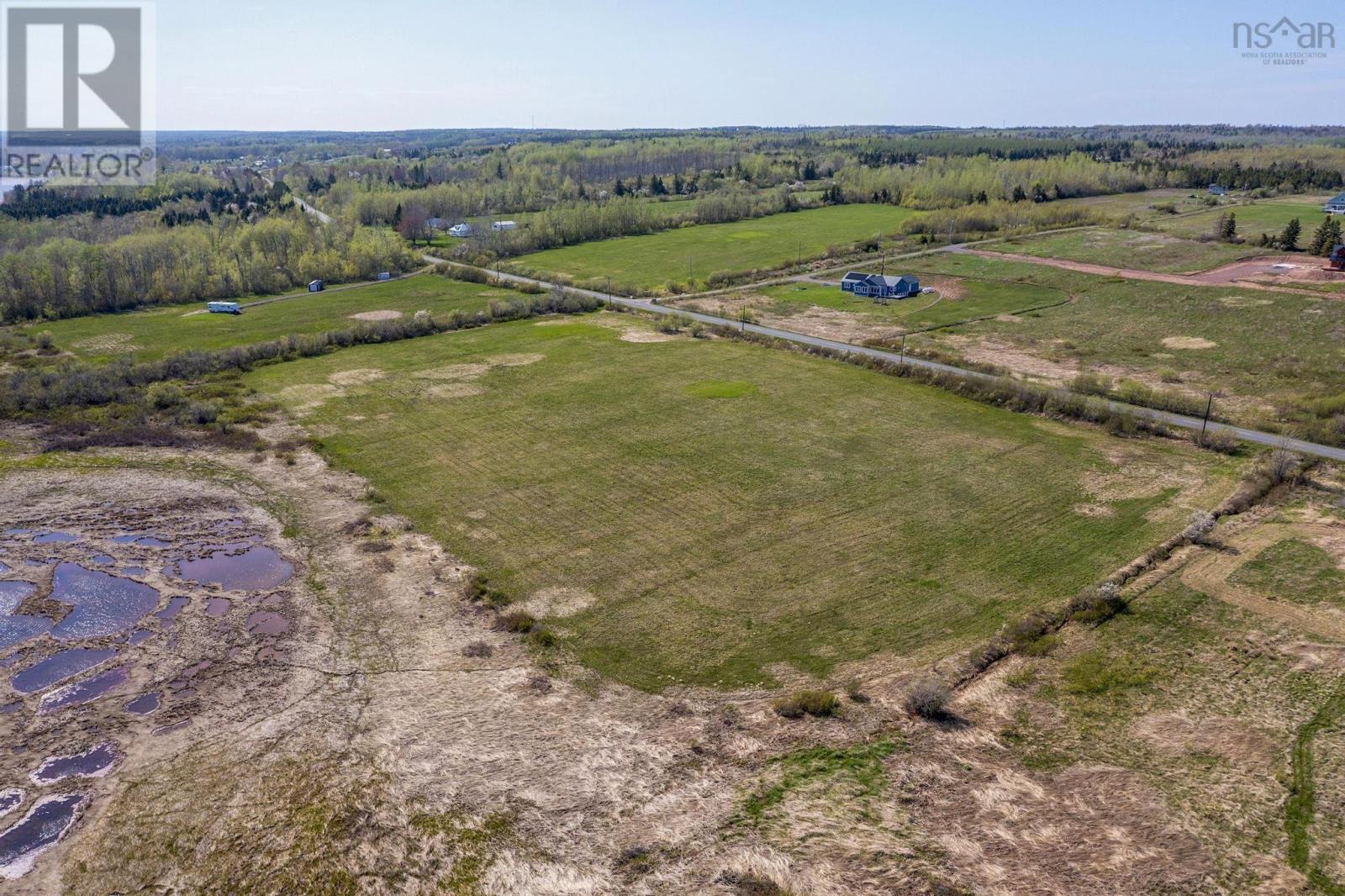 Property 17 of 22 of Malagash Road