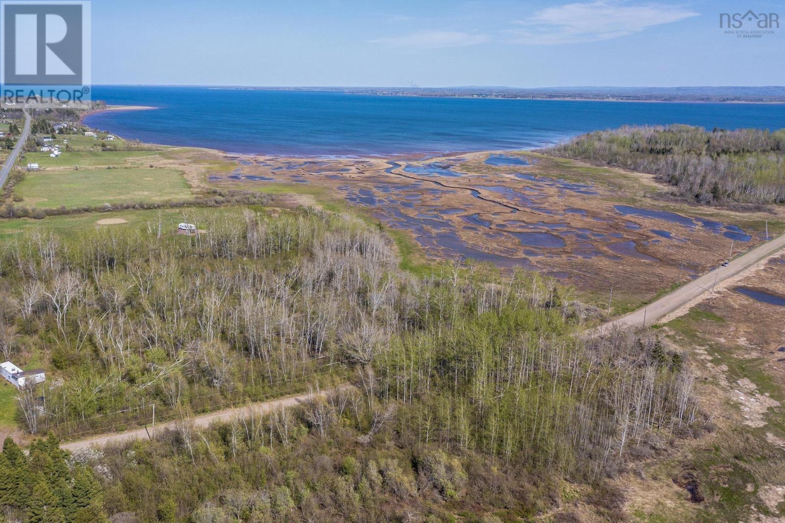 Property 4 of 22 of Malagash Road