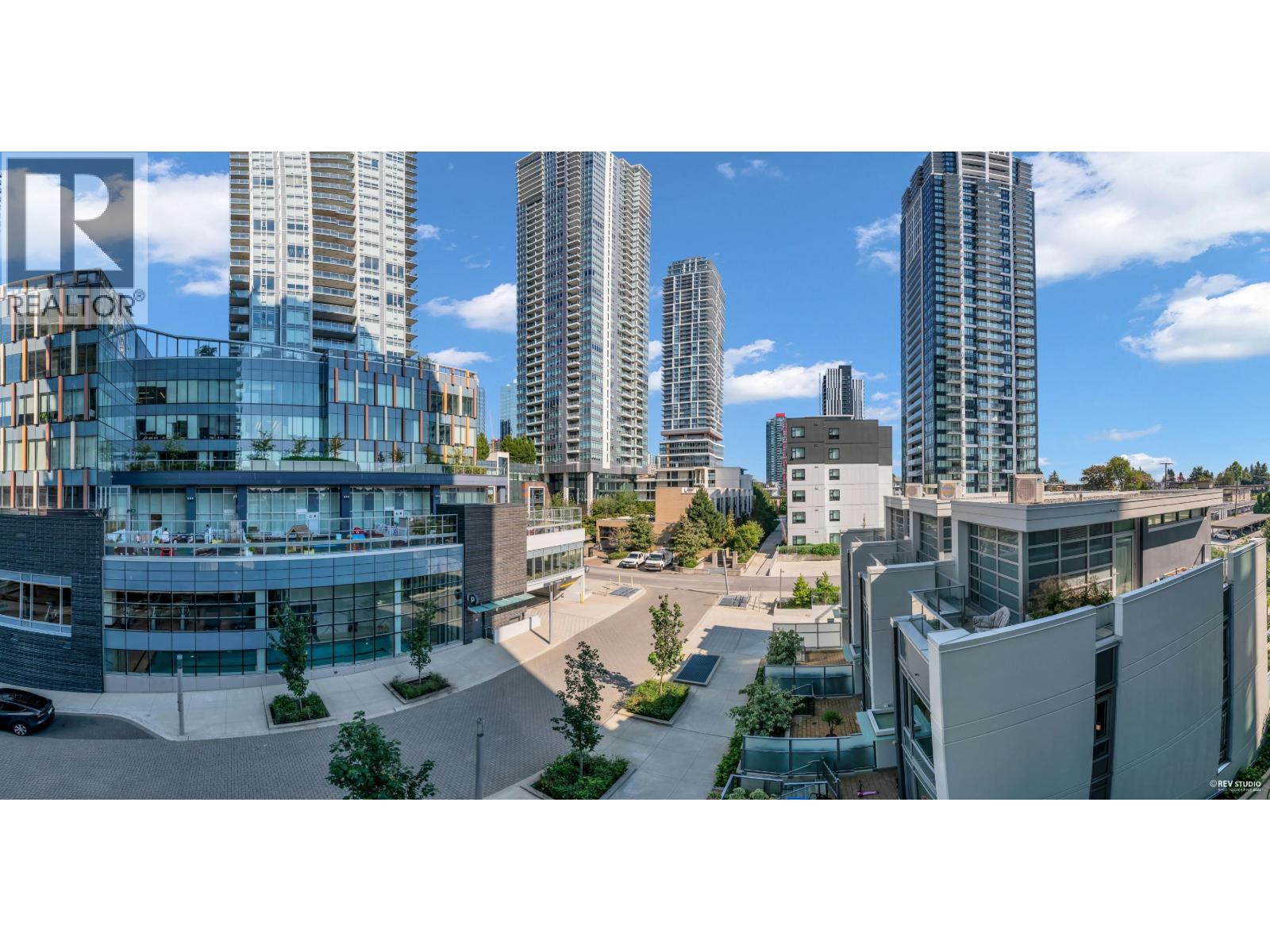 Photo 24 of 408 6398 Silver Avenue, Burnaby BC