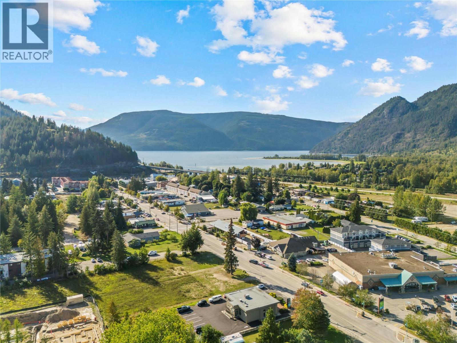 Photo 52 of 433 Main Street, Sicamous BC