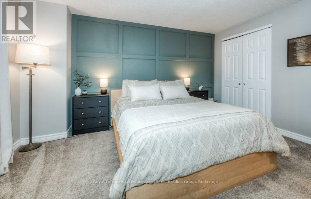 Photo 18 of 48 Wendy Crescent, Kitchener ON