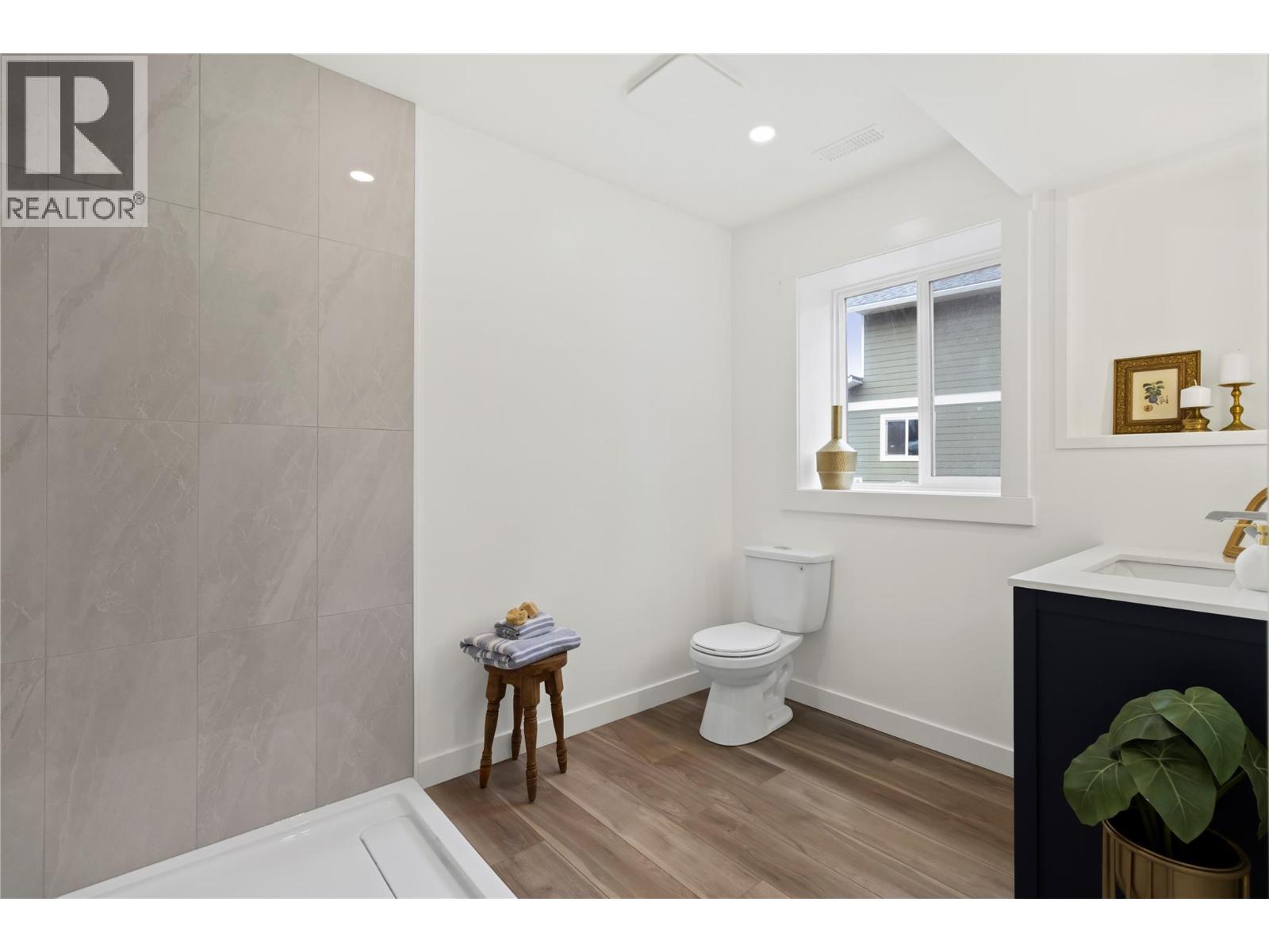 2868 Golf Course Drive, Blind Bay