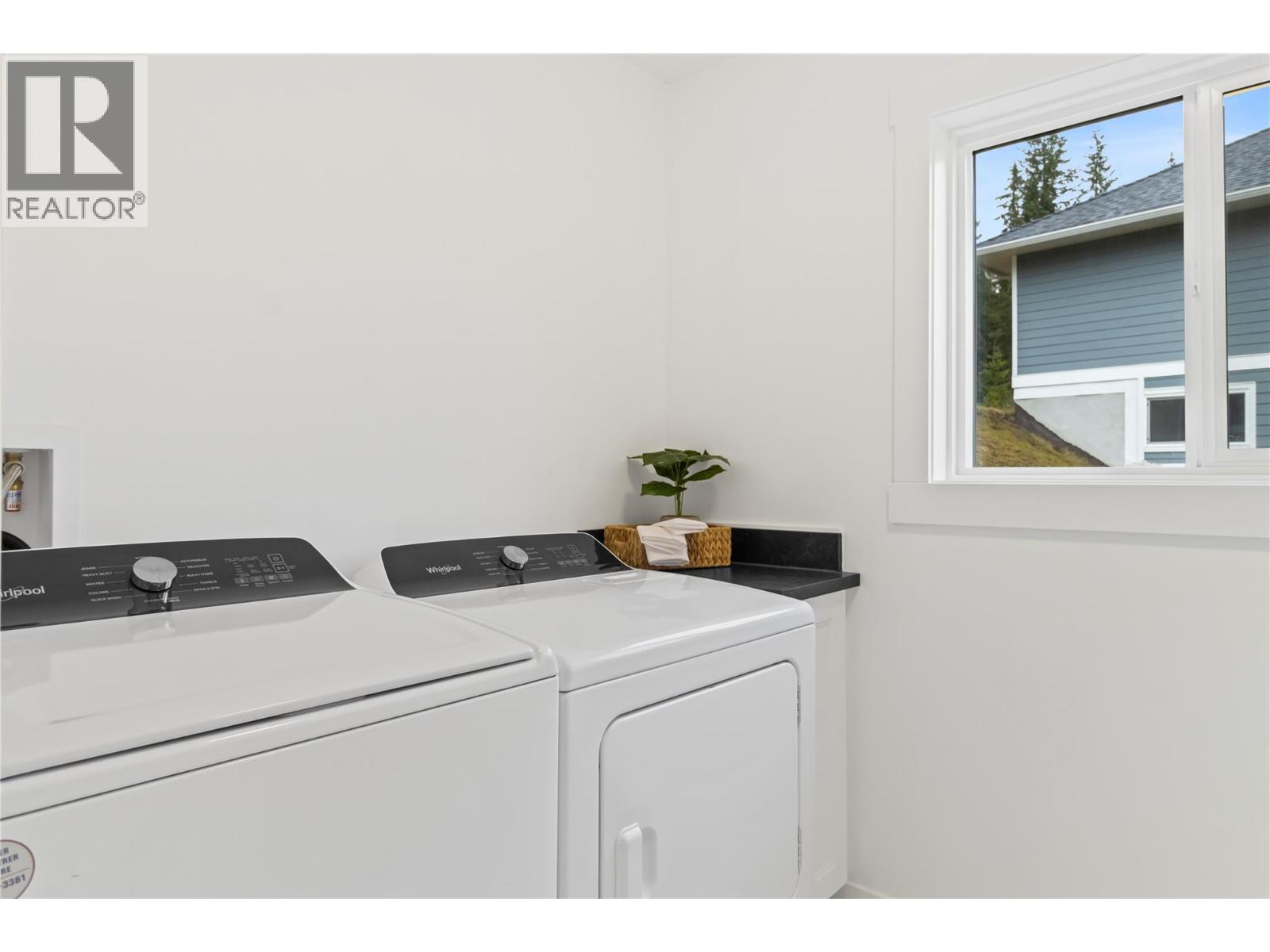 2868 Golf Course Drive, Blind Bay