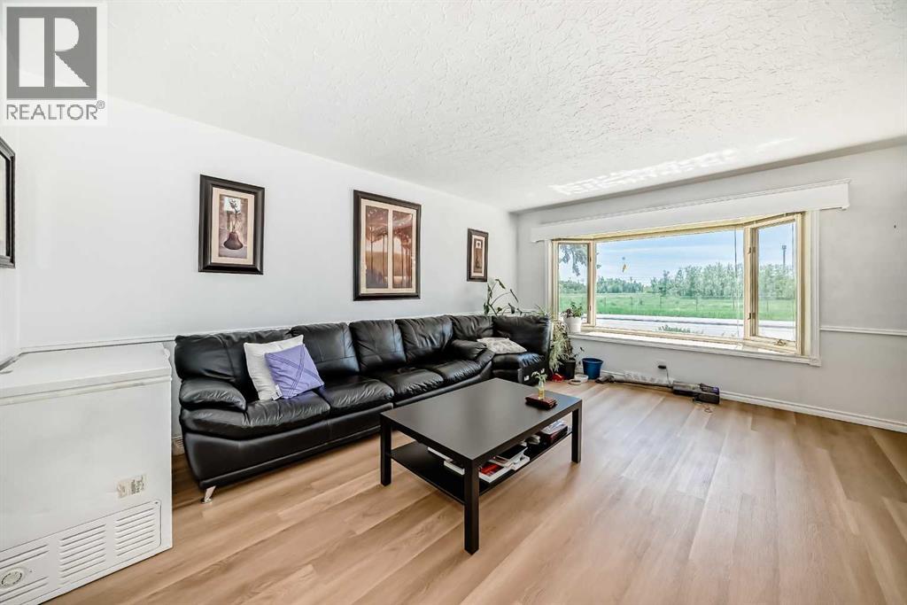 Photo 10 of 1616 50 Avenue Sw, Calgary AB