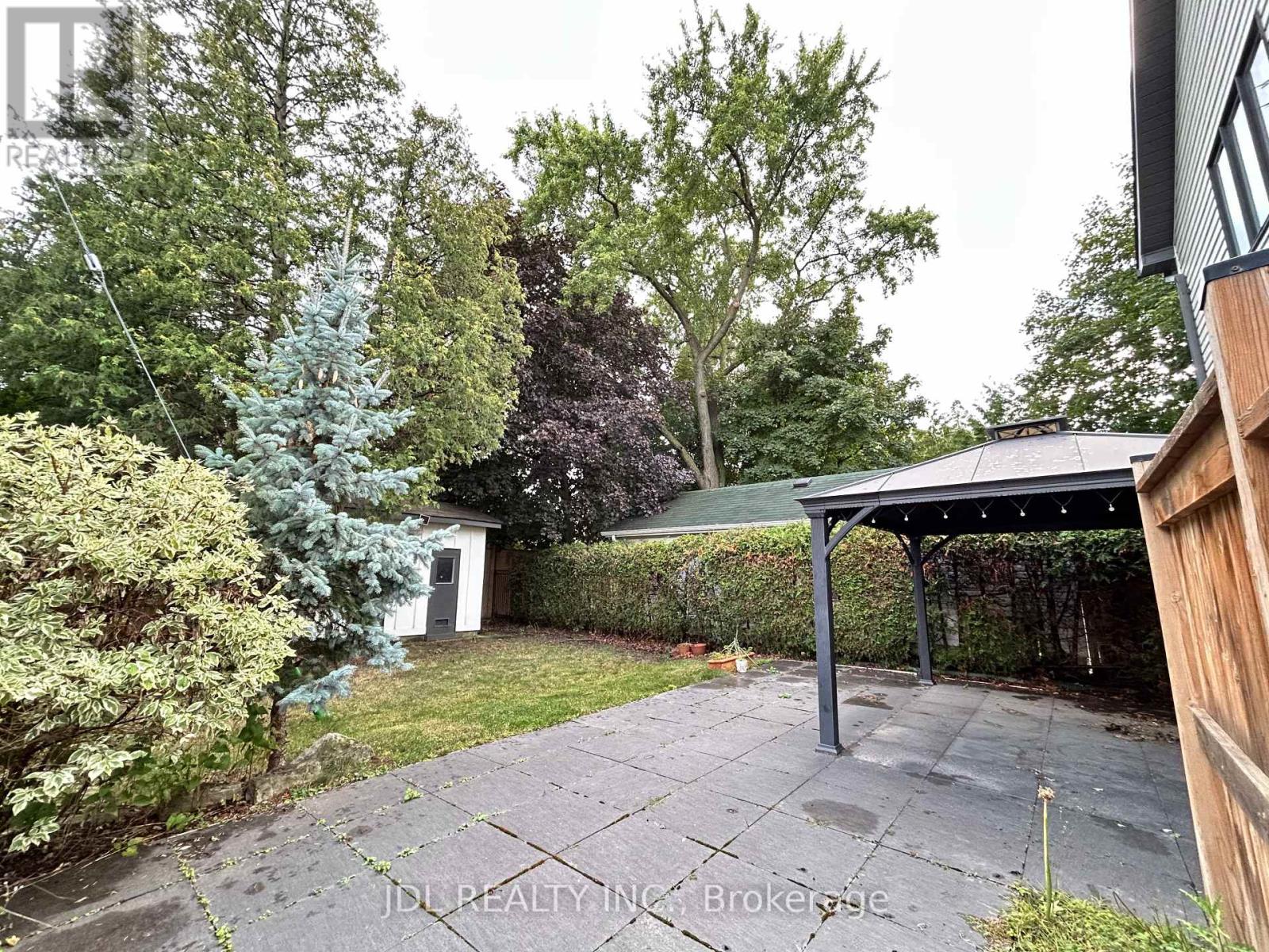 Photo 17 of 535 Broadway Avenue, Toronto ON