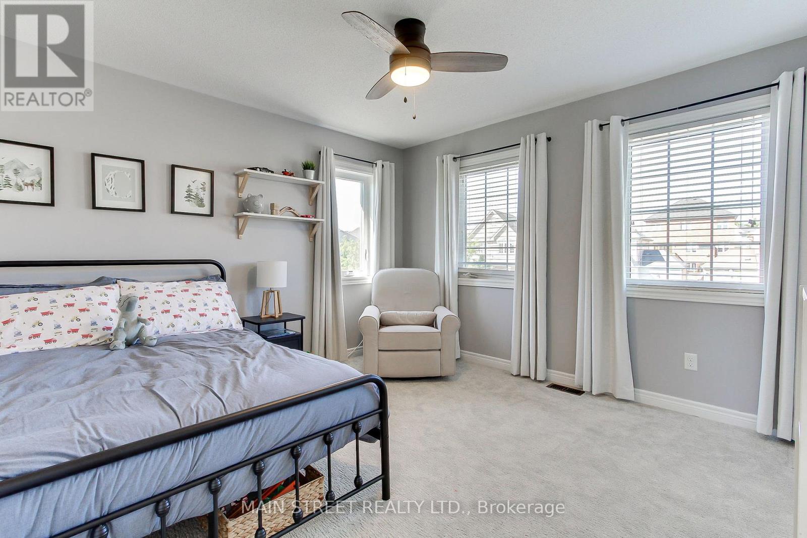 Photo 30 of 123 Laurendale Avenue, Georgina ON