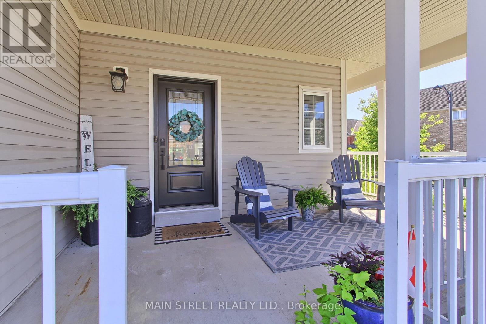 Photo 5 of 123 Laurendale Avenue, Georgina ON