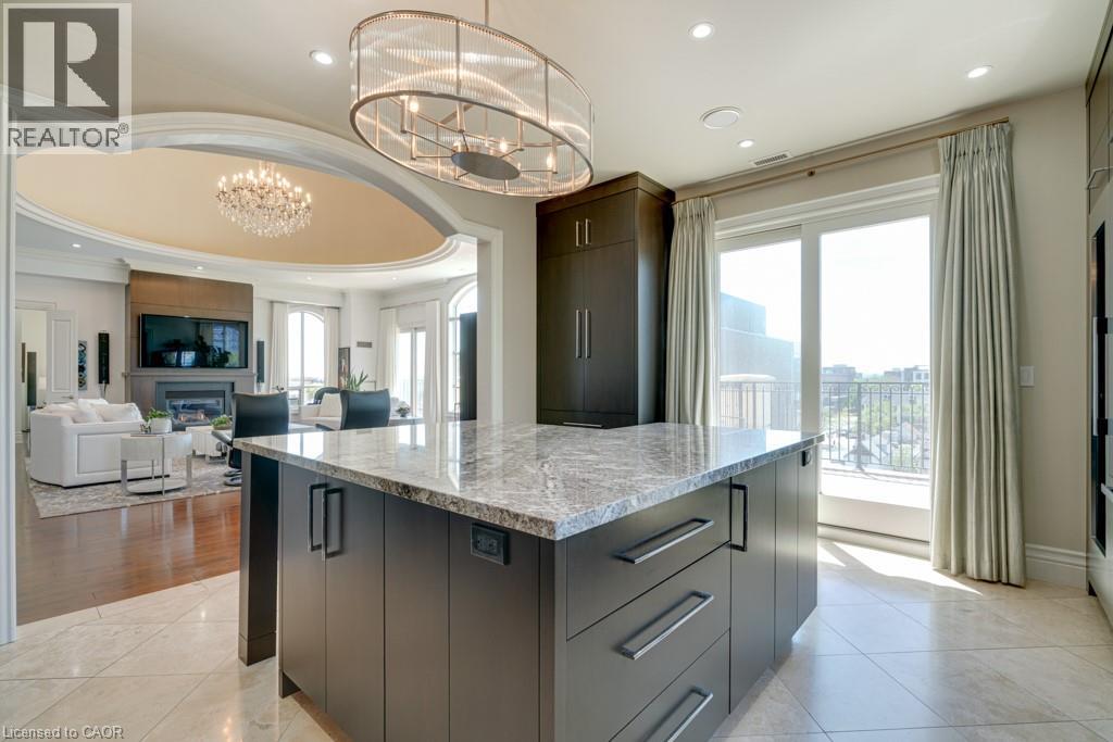 Photo 13 of 445 Elizabeth Street Unit Ph 1, Burlington ON