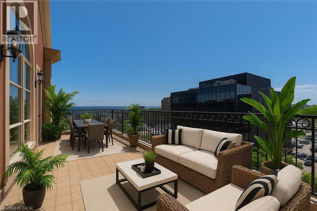 Photo 37 of 445 Elizabeth Street Unit Ph 1, Burlington ON