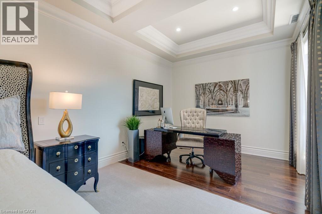 Photo 27 of 445 Elizabeth Street Unit Ph 1, Burlington ON