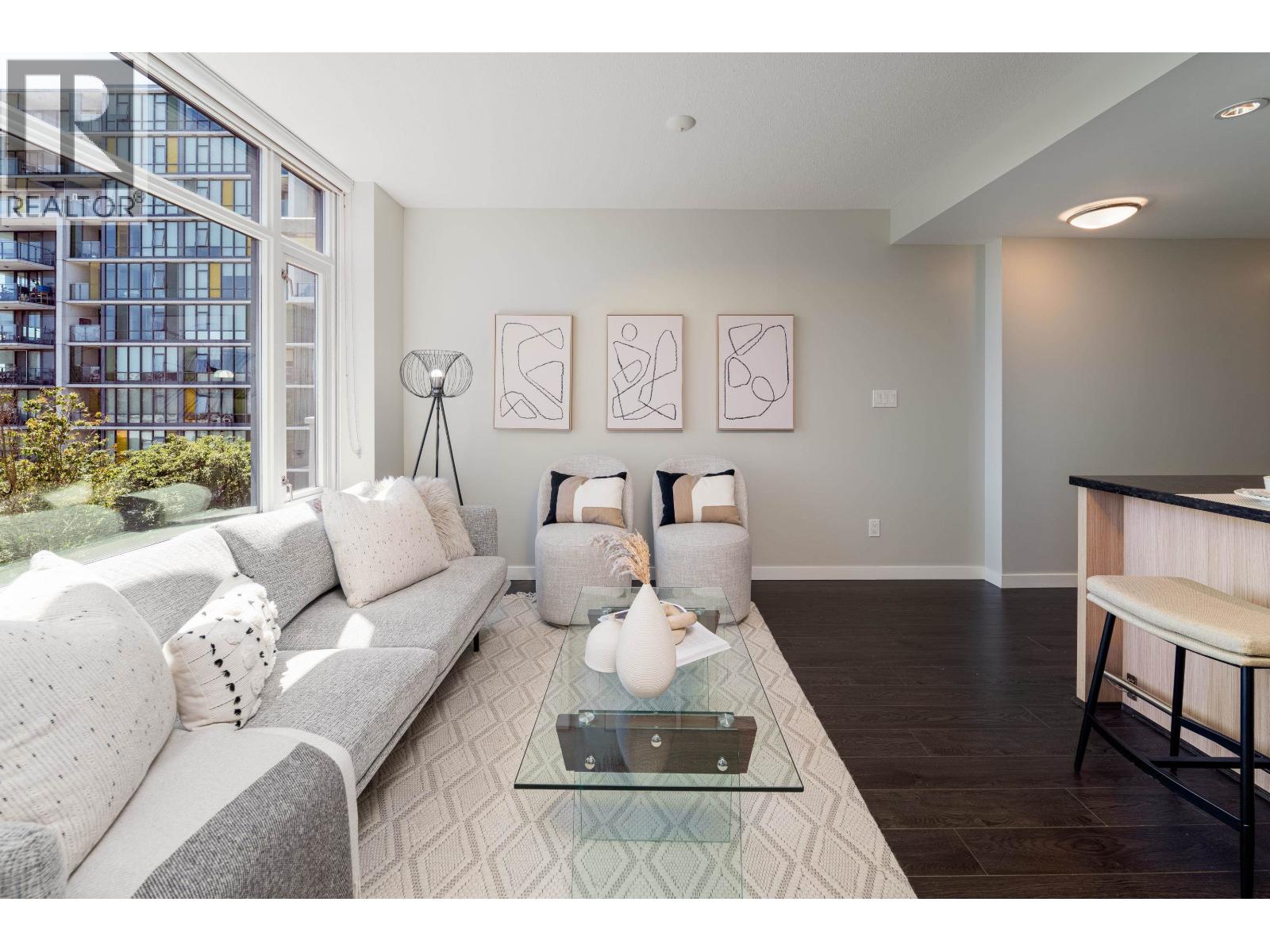 Photo 4 of 902 138 W 1st Avenue, Vancouver BC