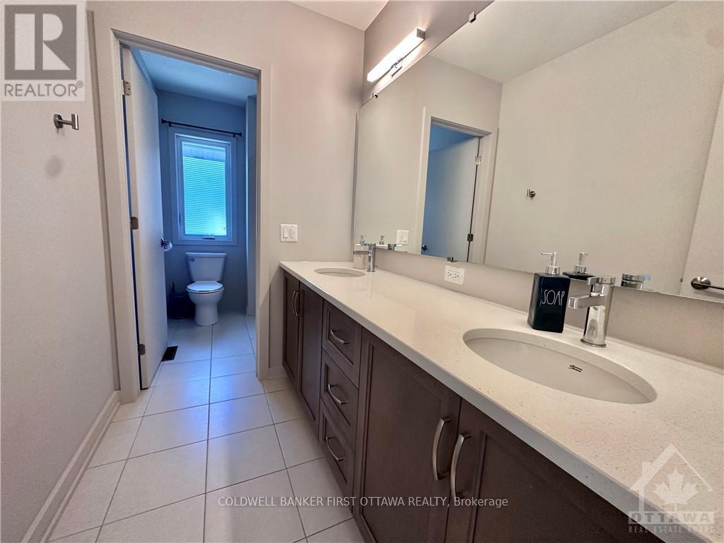 Photo 14 of 298 Longworth Avenue, Ottawa ON