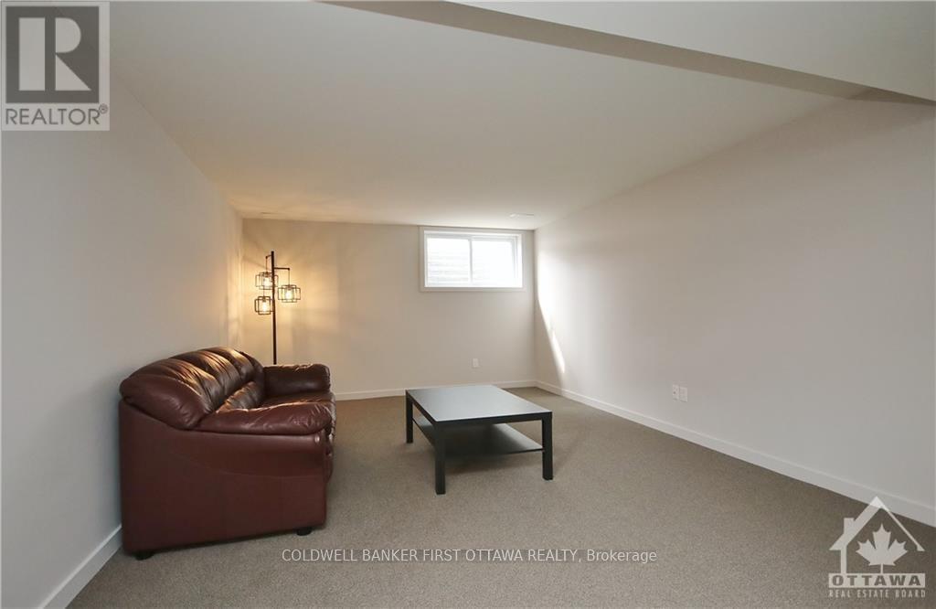 Photo 22 of 298 Longworth Avenue, Ottawa ON