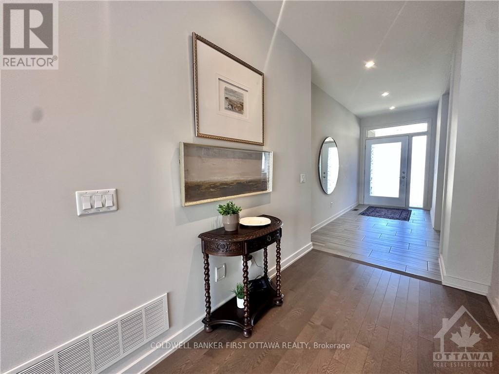 Photo 3 of 298 Longworth Avenue, Ottawa ON