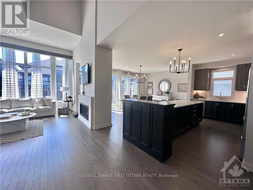 Photo 7 of 298 Longworth Avenue, Ottawa ON
