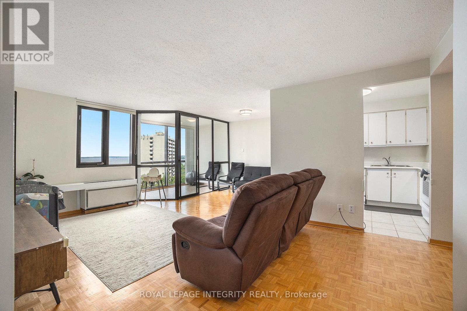 Photo 10 of 1608 2871 Richmond Road, Ottawa ON