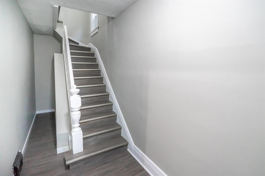 Photo 7 of 660 Furby Street, Winnipeg MB