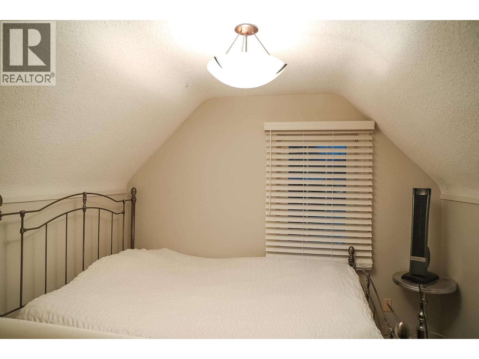  1485 Highland Drive South, Kelowna