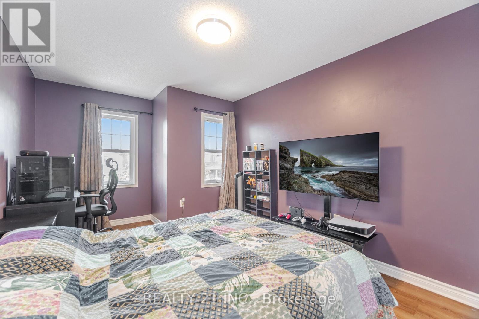 Photo 28 of 522 Bartleman Terrace, Milton ON