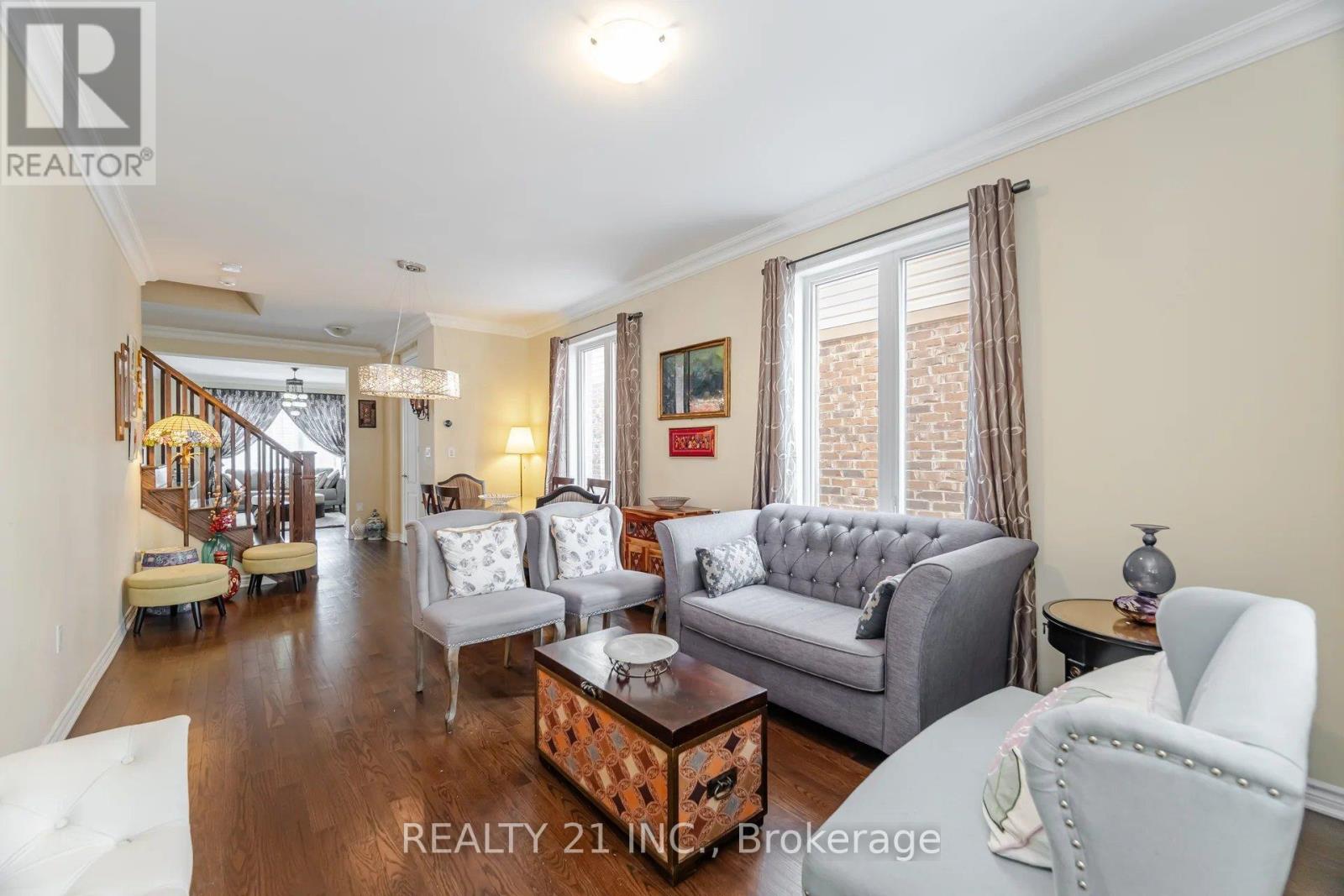 Photo 6 of 522 Bartleman Terrace, Milton ON