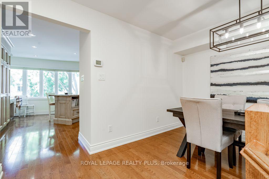 Photo 11 of 81 Kerr Street, Oakville ON