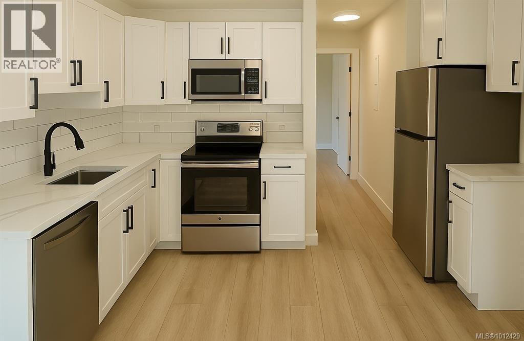7072 Central Saanich Rd, Central Saanich