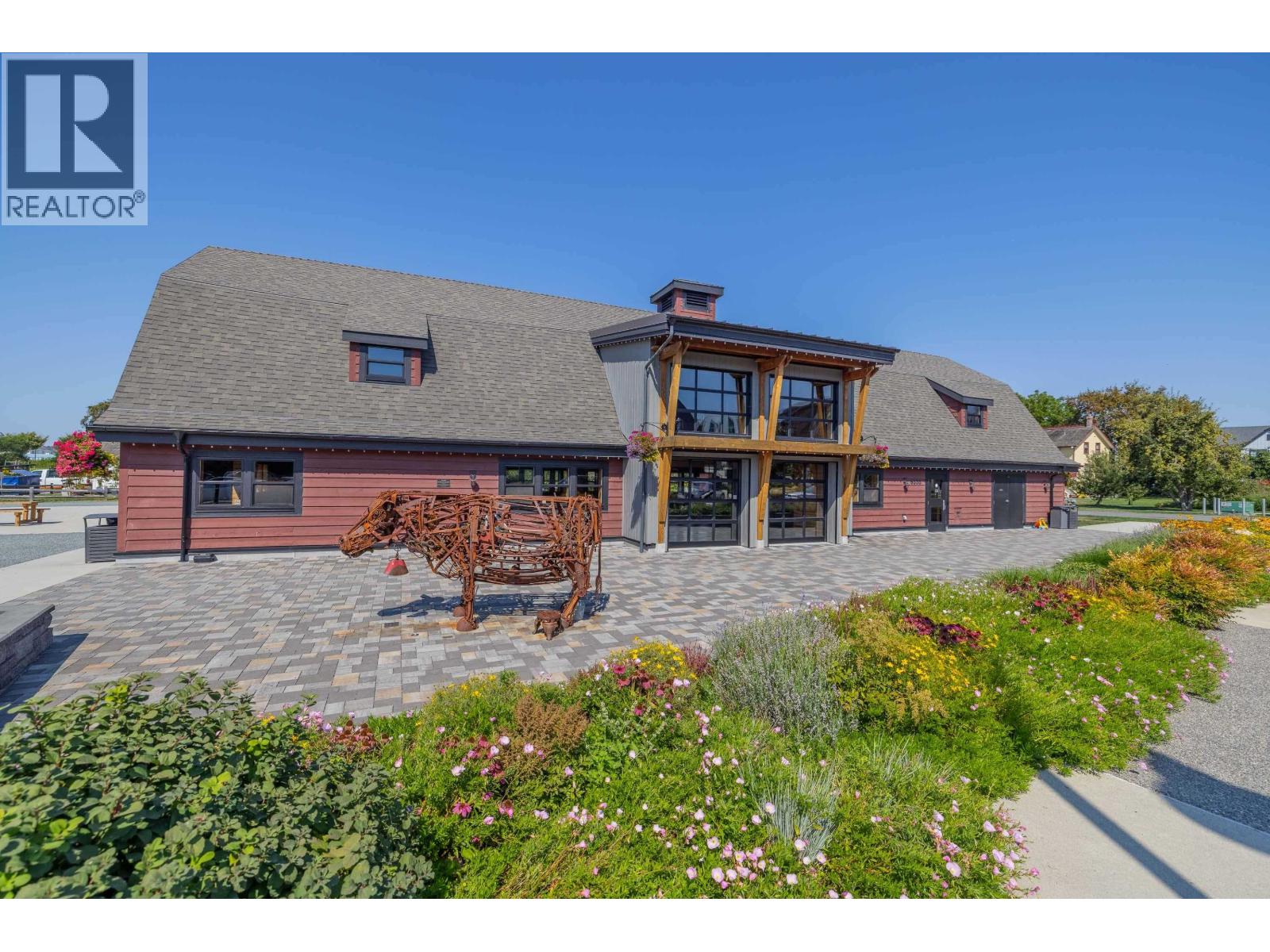 Photo 36 of 26 6340 Market Avenue, Tsawwassen BC