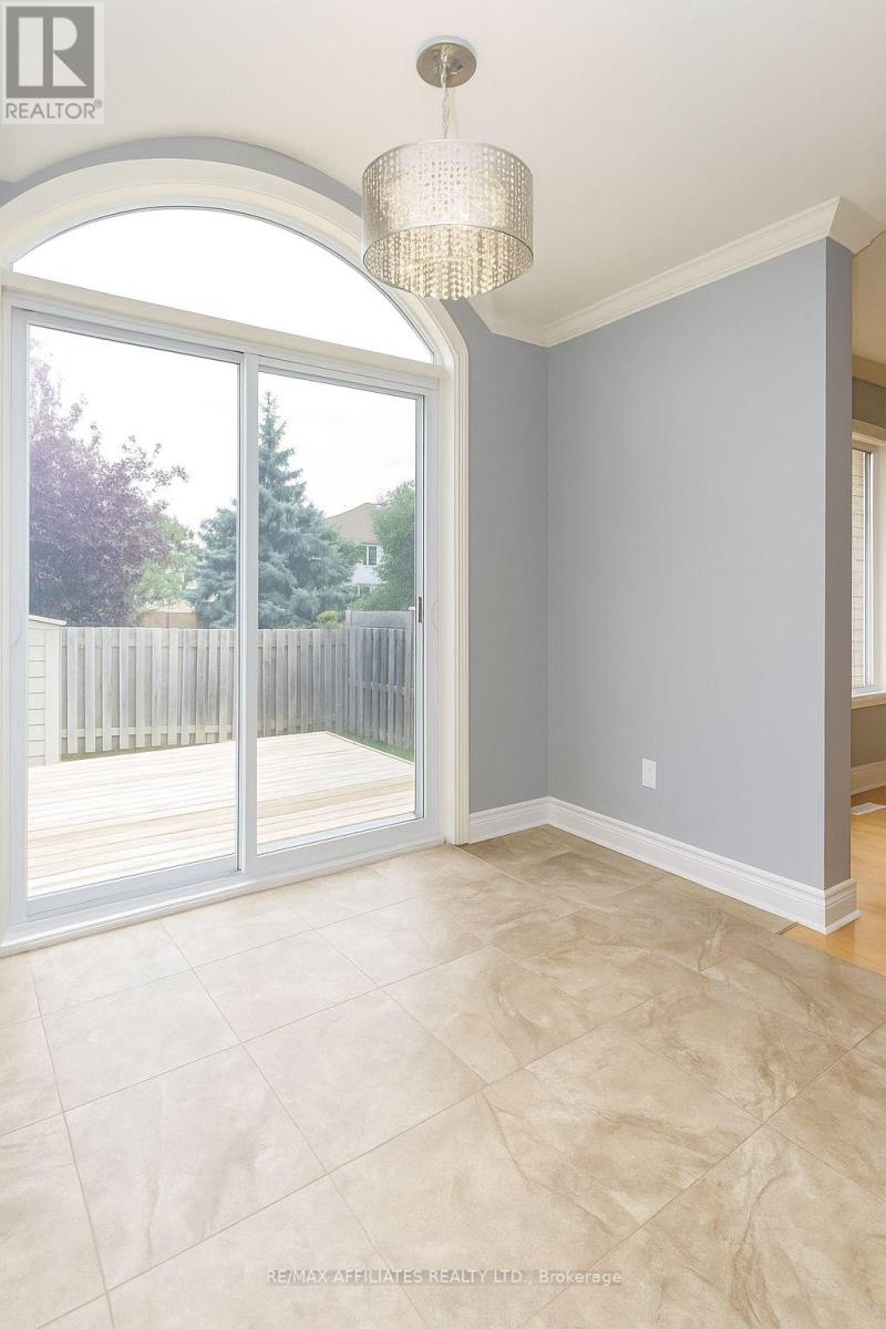 Photo 7 of 561 Aquaview Drive, Ottawa ON