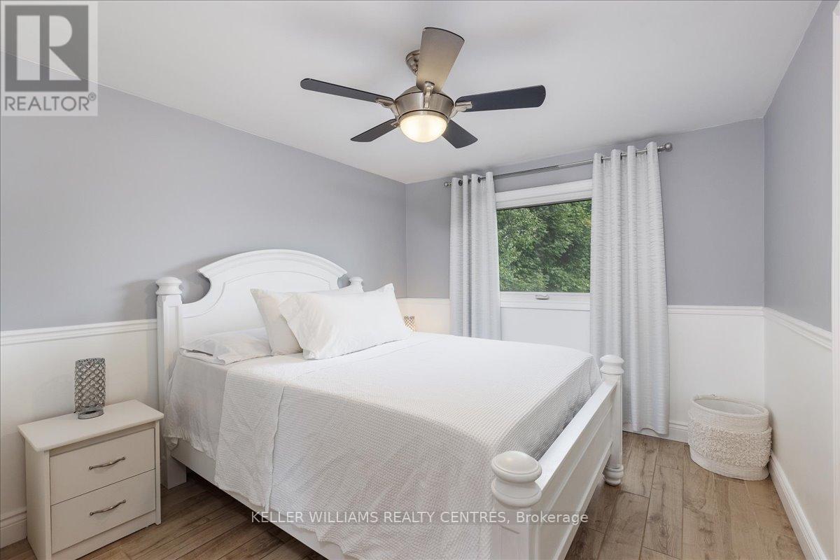 Photo 19 of 875 Knotwood Court, Whitby ON