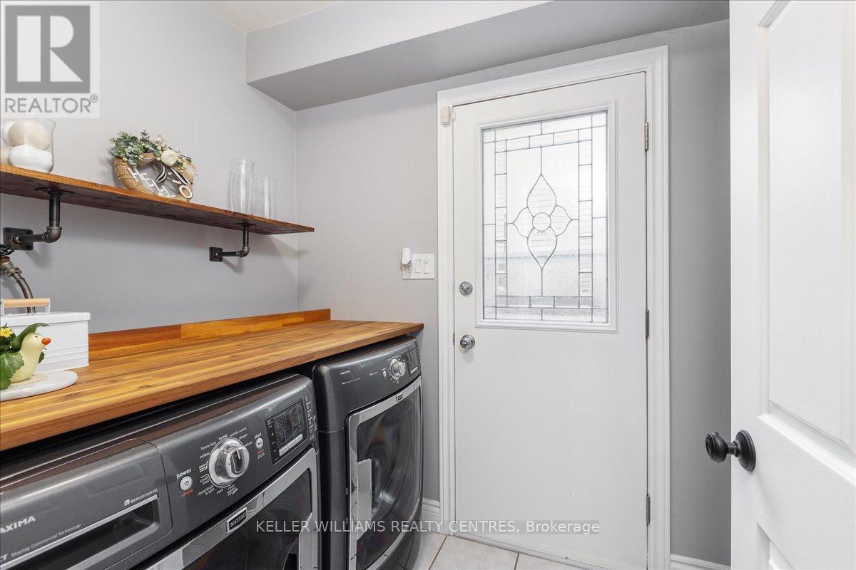 Photo 28 of 875 Knotwood Court, Whitby ON
