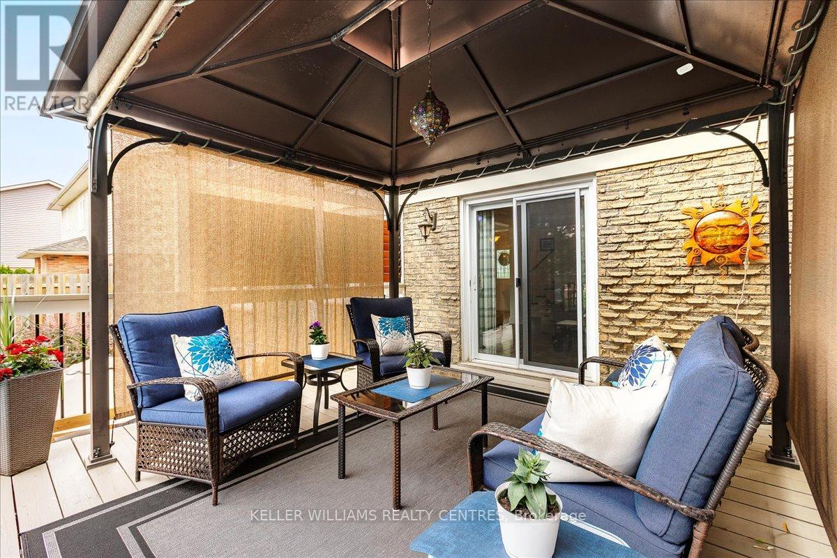 Photo 32 of 875 Knotwood Court, Whitby ON