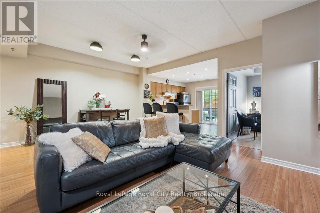 Photo 9 of 108 308 Watson Parkway N, Guelph ON