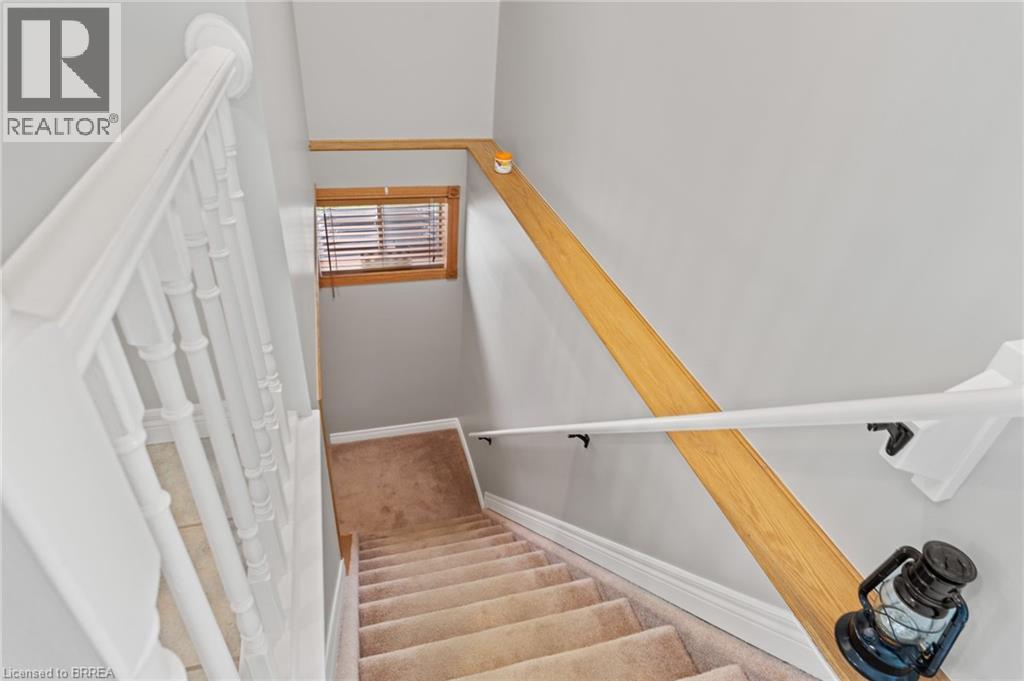 Photo 18 of 44 Macpherson Drive, Paris ON