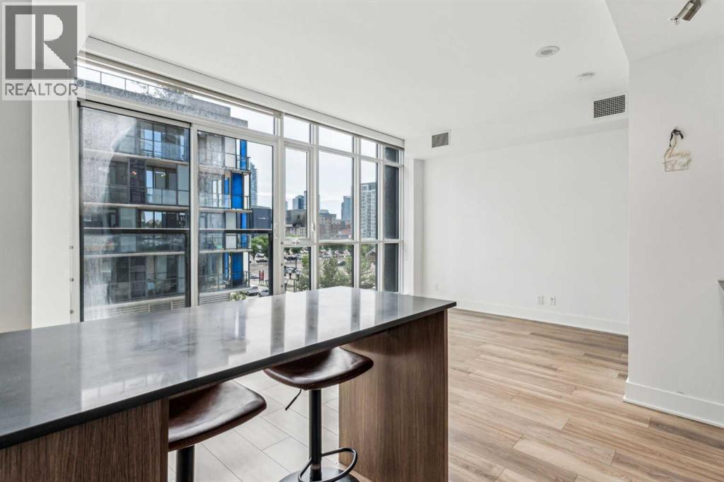 Photo 10 of 401 550 Riverfront Avenue Se, Calgary AB