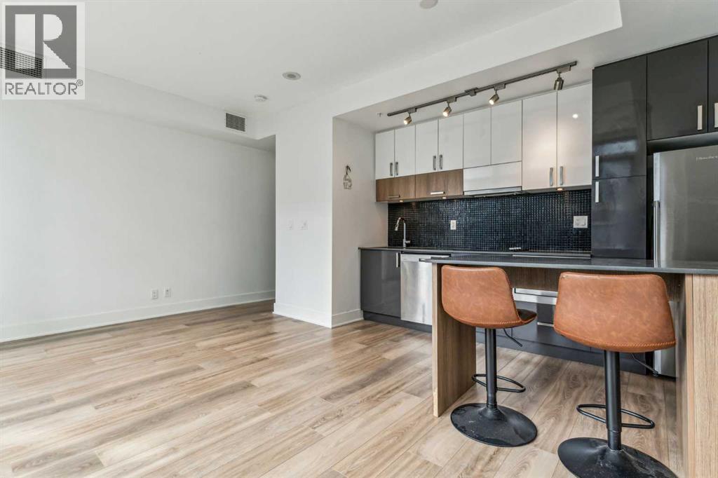 Photo 7 of 401 550 Riverfront Avenue Se, Calgary AB