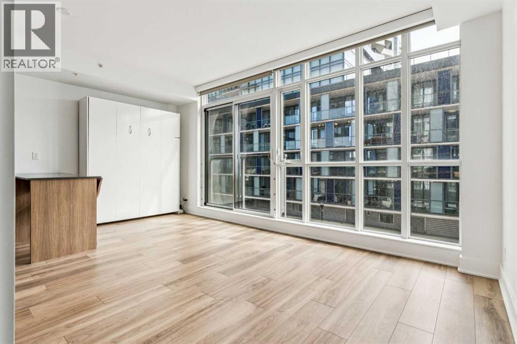 Photo 4 of 401 550 Riverfront Avenue Se, Calgary AB
